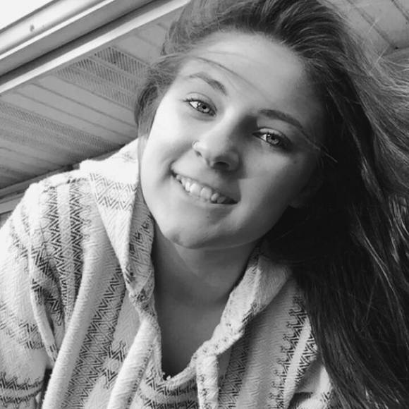 Meet your Posher, Gracie - Picture 1 of 1